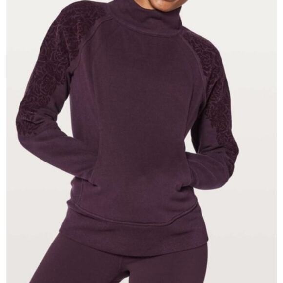 Lululemon Floral Flock Pullover Black Cherry Size 8/M {Read} - Picture 3 of 13